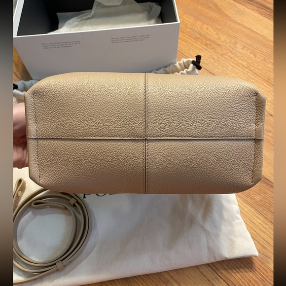 Numéro Neuf Mini - EDITION TEXTURED BEIGE - Picture 3 of 5